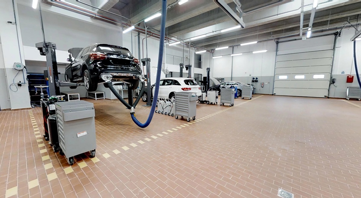 Atelier Oujda Mercedes-Benz